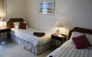 Hillsview Tourist Apartments - St Kilda Accommodation