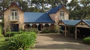Hideaways at Red Hill - St Kilda Accommodation